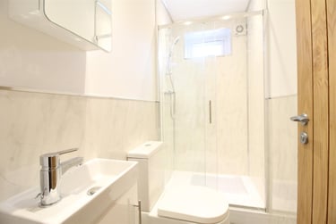 6 bed house, Fletcher Road, Beeston, NG92EL - Image 5